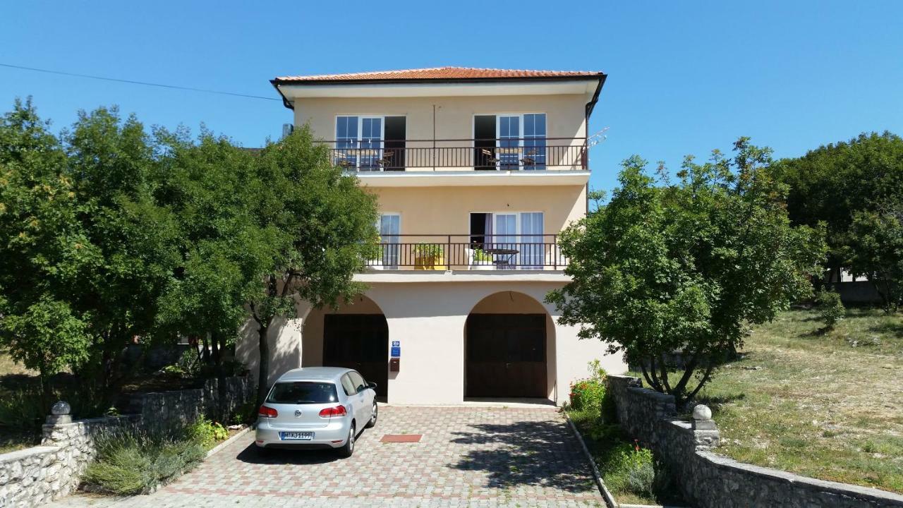 Apartments Claudia ชัมรีกา ภายนอก รูปภาพ